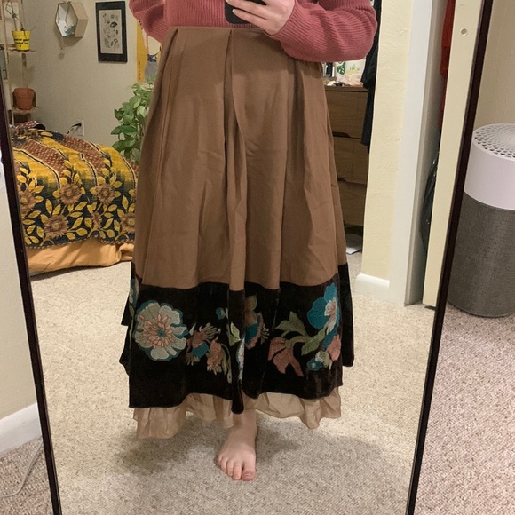 azel hazel hazel haze Dresses & Skirts - Wool skirt